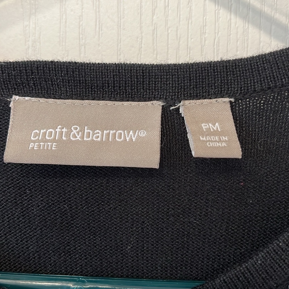 ๐ป3/$15 Croft & Barrow Cardinal Button Sweater-PM - Picture 4 of 6